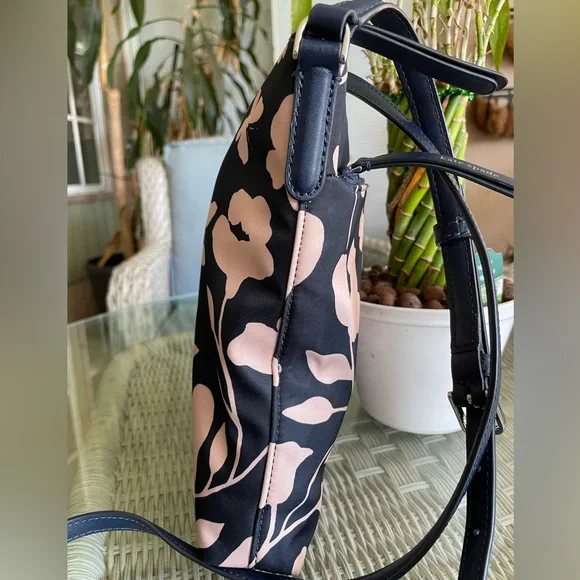 Kate Spade Jae Garden Vine Flat Crossbody Floral Nylon Bag - Picture 11 of 11